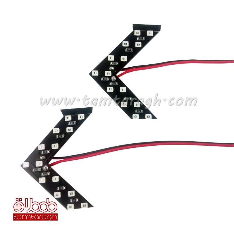 راهنما داخل آینه ساده