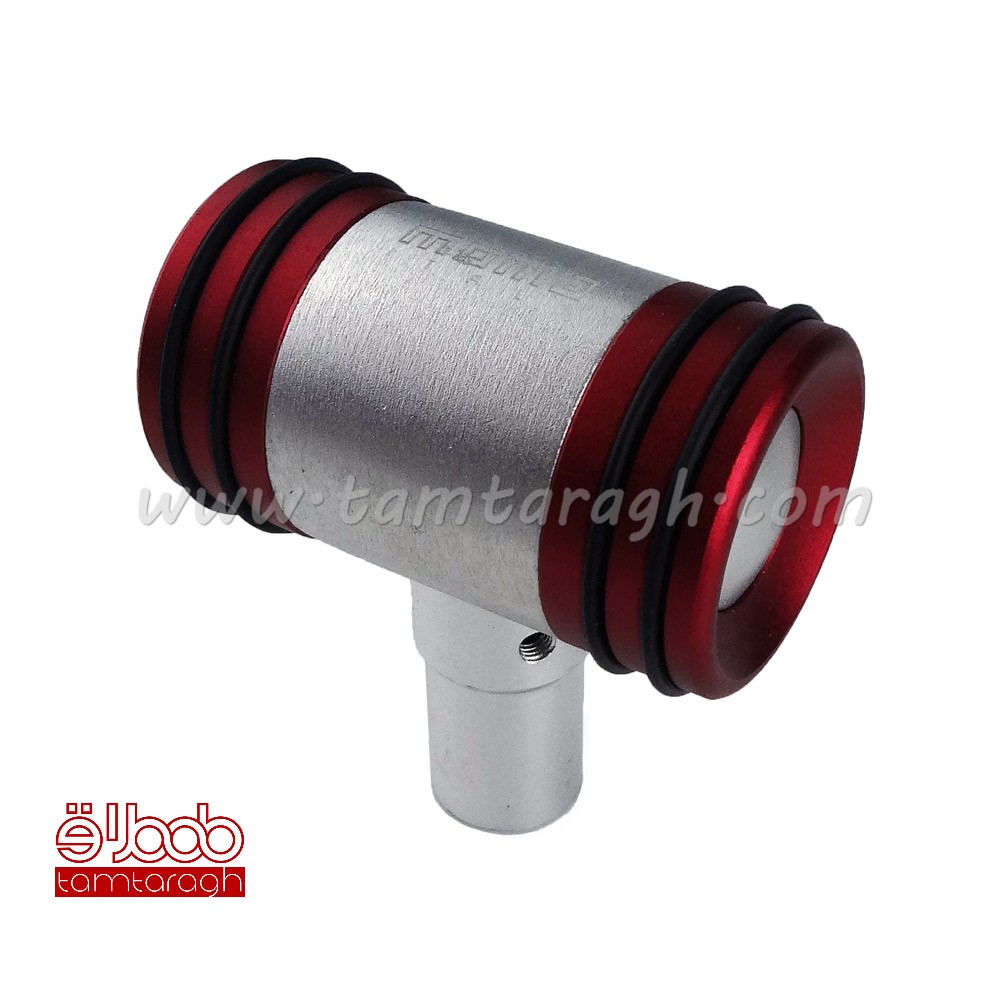 سردنده خلبانی مومو momo